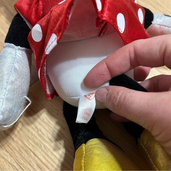 Vintage Minnie Mouse Plush Stuffed Animal Red Polka Dot Kids Toy Classic - Picture 6 of 6